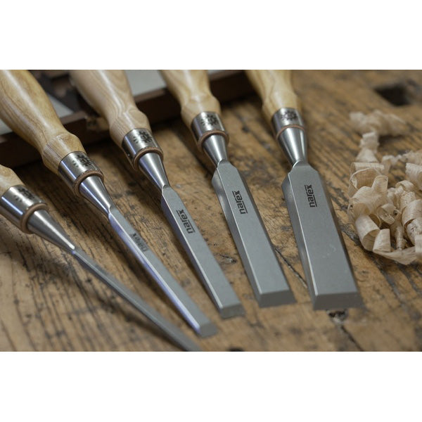 Set of bevel edge chisels in tool roll, RICHTER